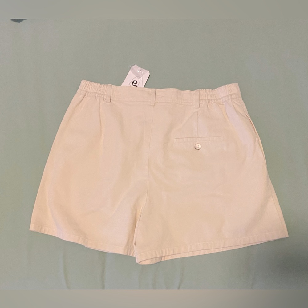 Khaki Shorts - Elodie